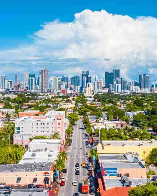Miami City Skyline 001 2023 Emergent 8a5de7f1 4875 49fa a3fb 4daac8f7c8b1